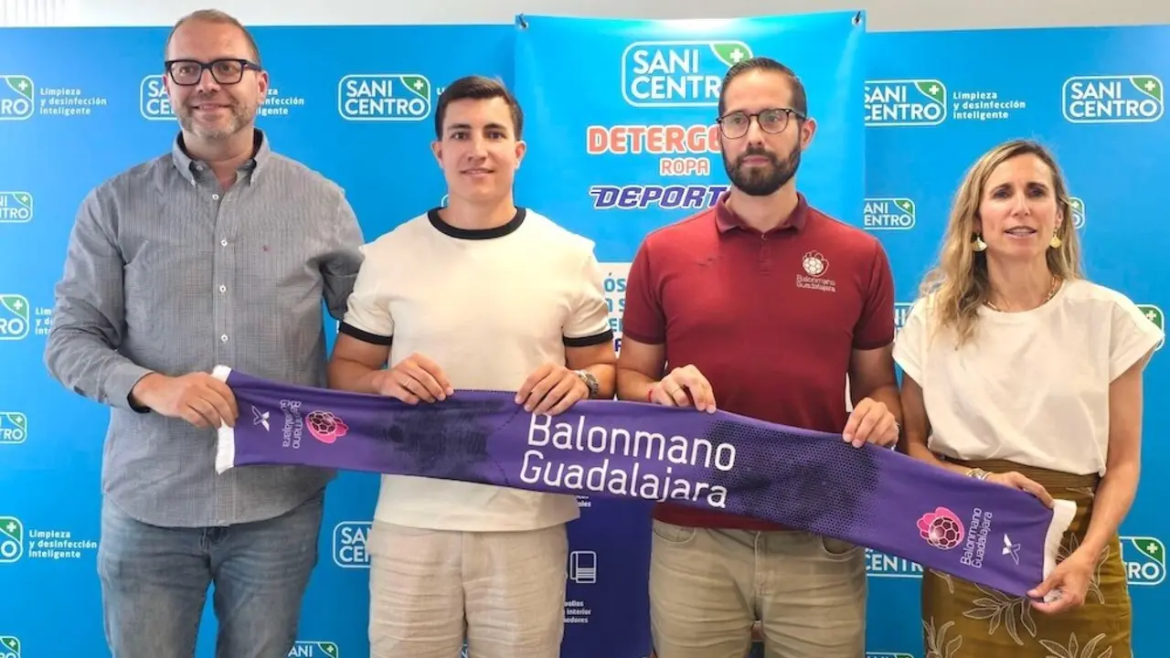 El BM Guadalajara presenta al central madrileño Gonzalo Velasco, último fichaje
