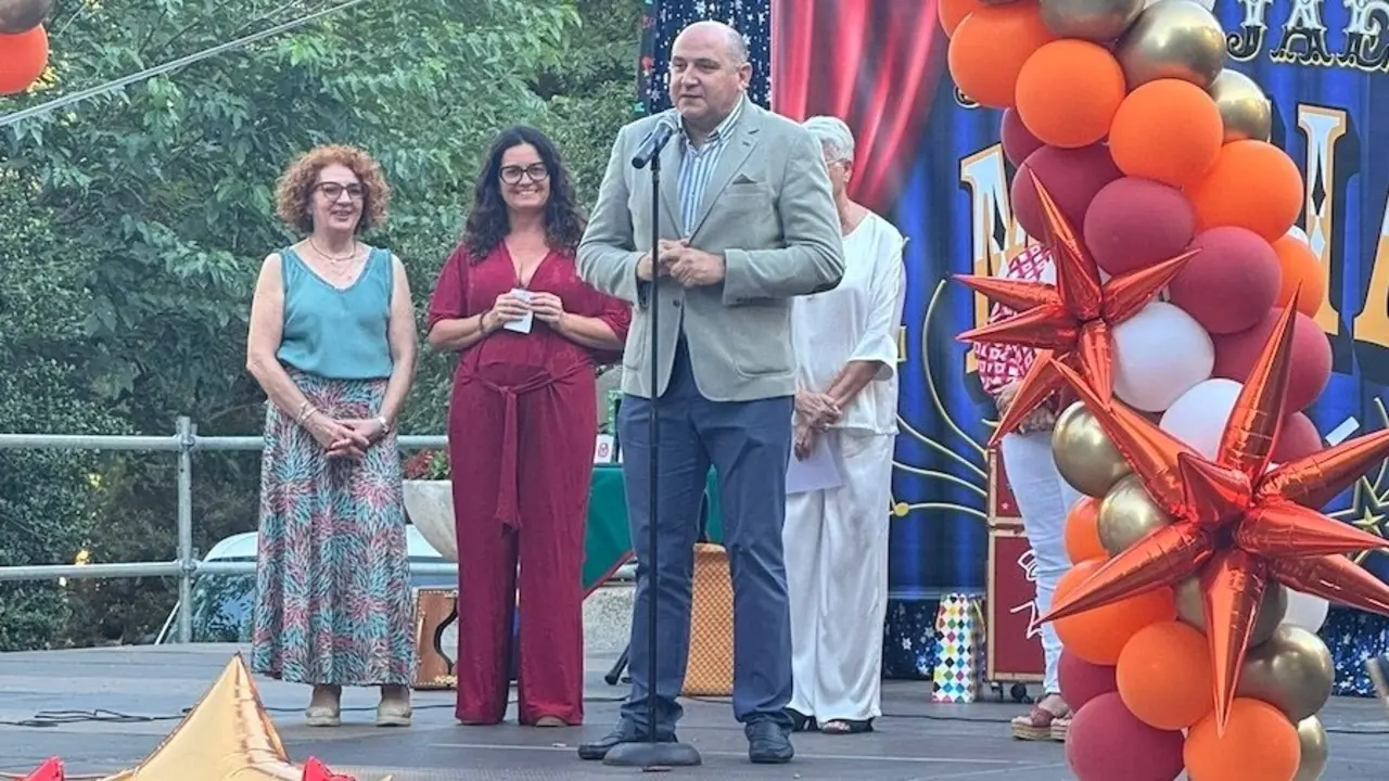 El delegado de Sanidad en la provincia de Ciudad Real, Francisco José García, en los actos programados con motivo del Día de los Abuelos celebrado en Puertollano