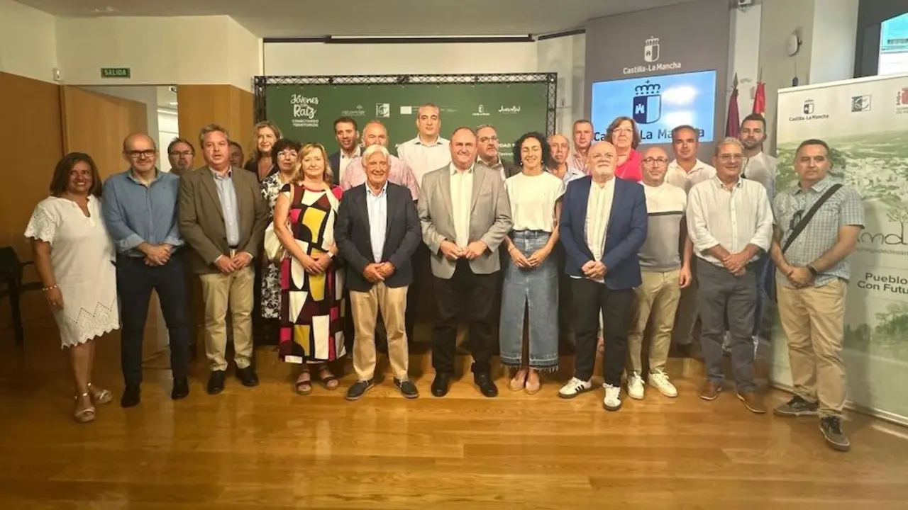 La iniciativa rural 'Jóvenes con Raíz' recorre Castilla-La Mancha este verano