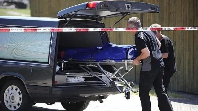 Una joven de 33 años que transportaba droga en el estómago muere en una estación, cadáver, funeraría, asesinato,