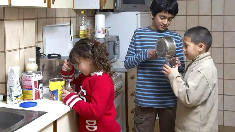 El riesgo de pobreza infantil en España sube al 48% en los hogares con un solo sueldo