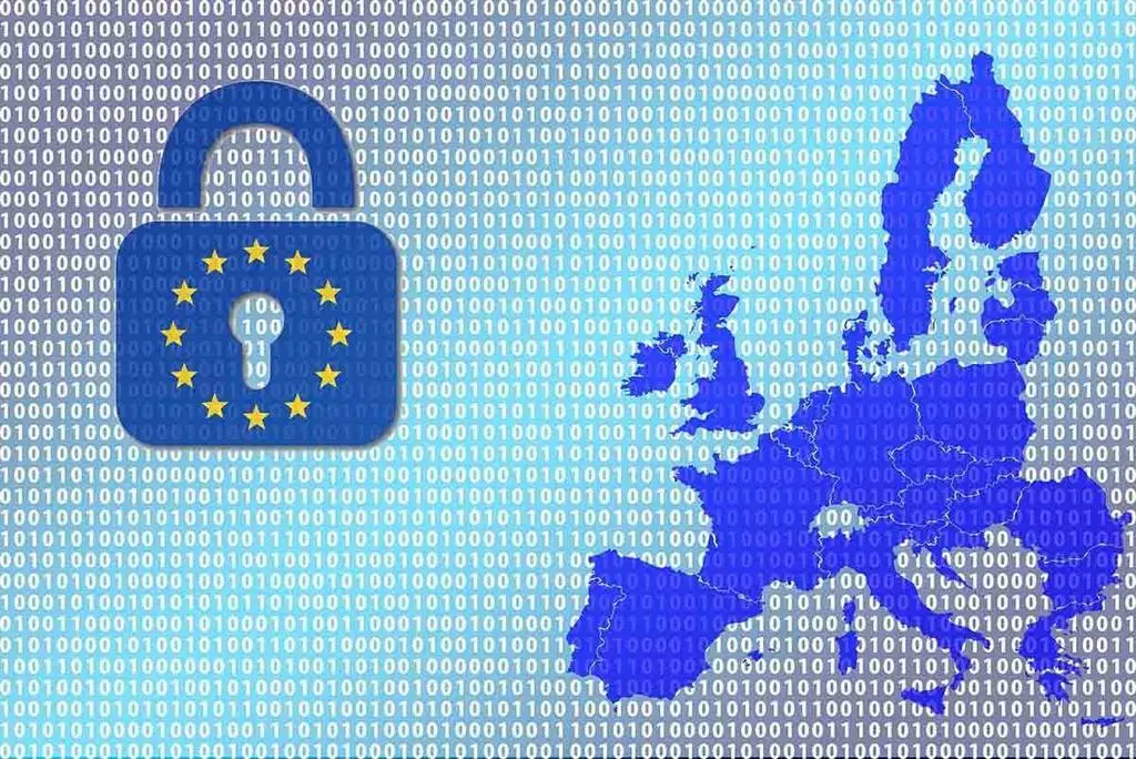 España enfrentando robo información