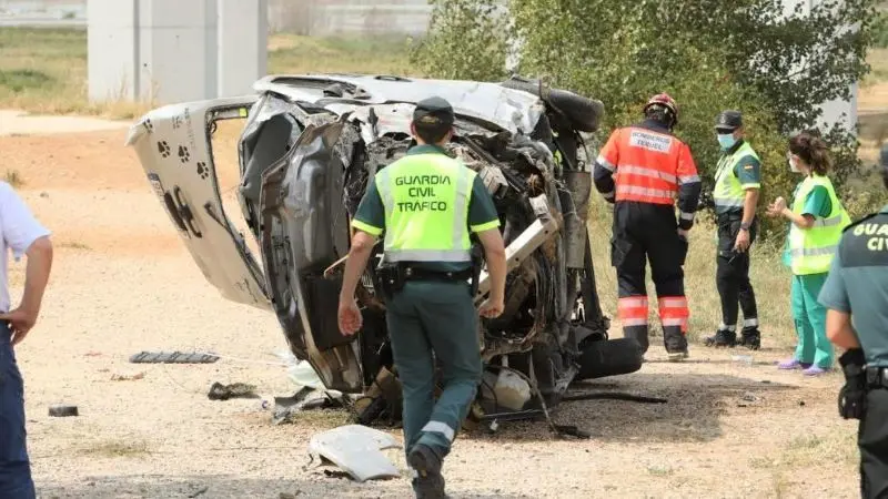 Una persona fallecida y cuatro heridas, una muy grave, en un accidente de tráfico en la A-23, furgoneta, 