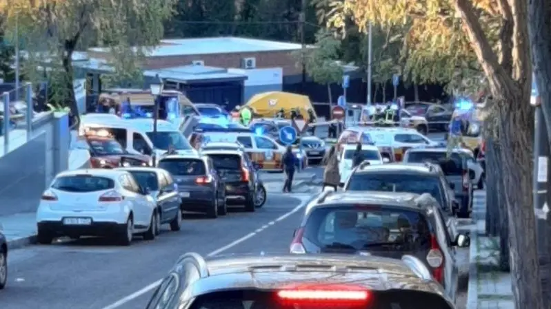Muere una niña de 6 años y dos heridas graves al ser atropelladas junto a colegio, atropello, accidente de tráfico, homicidio, asesinato, reyerta, 