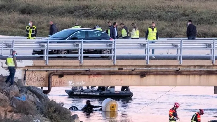 Hallan los cadáveres de una pareja desaparecida en un coche hundido en un río, geas, GEAS, búsqueda, rescate, embalse, pantano