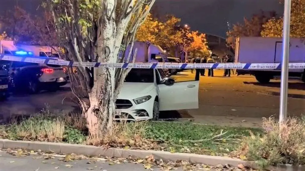 Encuentran a un hombre de 42 años con un tiro en la cabeza dentro de un coche, cadáver, asesinato, tiroteo,&nbsp;