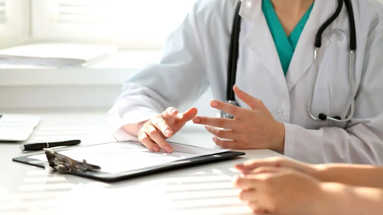 Más de 2.000 personas participan en la encuesta sobre humanización de la sanidad, médico, atención primaria, consulta, asistencia sanitaria, 