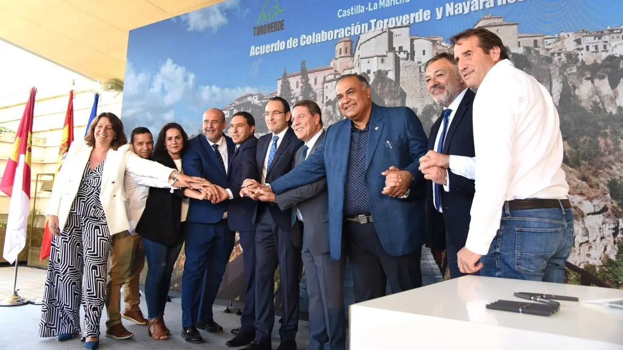 El presidente de Castilla-La Mancha, Emiliano García-Page, ha asistido en el Museo Paleontológico de Castilla-La Mancha (MUPA), al acto de presentación del proyecto Toroverde en la provincia de Cuenca