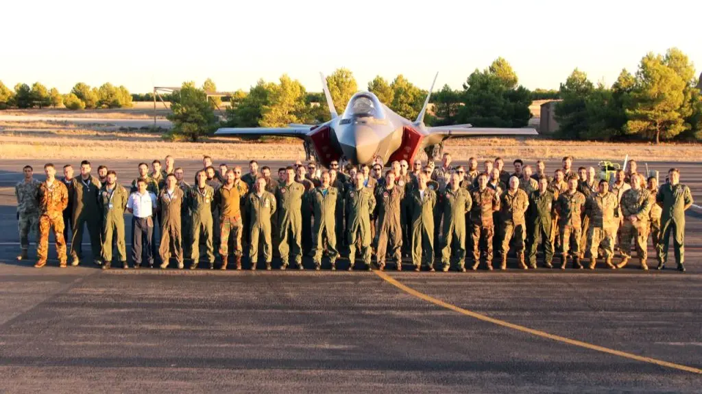 El tercer curso TLP en la Base de Albacete incluye cazas de quinta generación