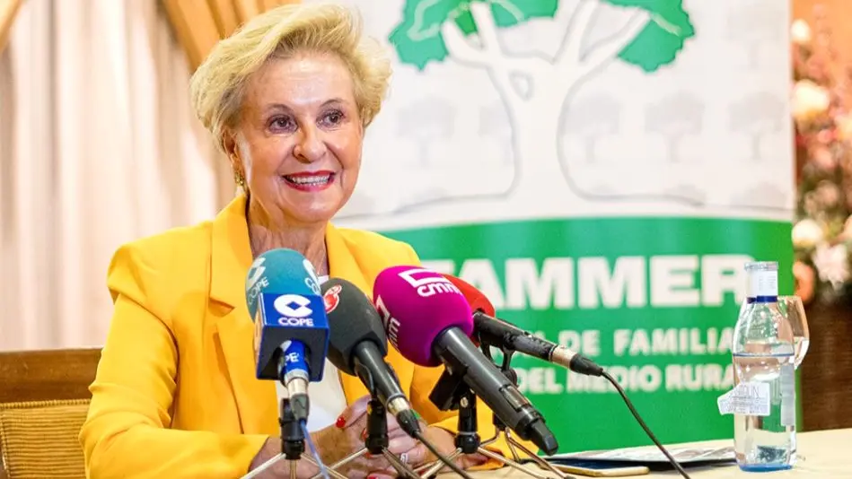 La presidenta nacional de Afammer, Carmen Quintanilla, durante el desayuno informativo que ha compartido con los medios de comunicación en Ciudad Real