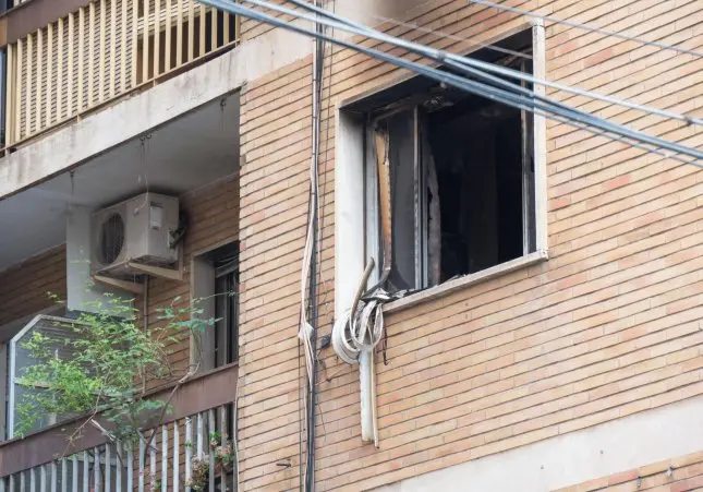 Muere un hombre en un incendio: ha intentado huir pero no ha llegado a la puerta