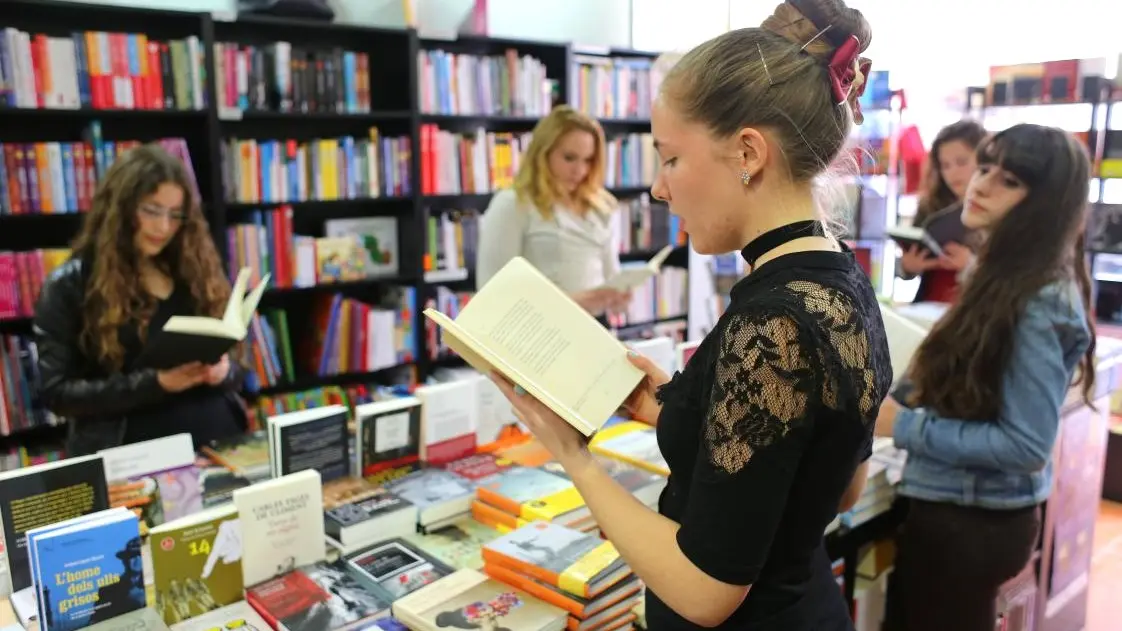 libros, lectura, Bono Cultural Joven, librería, jóvenes