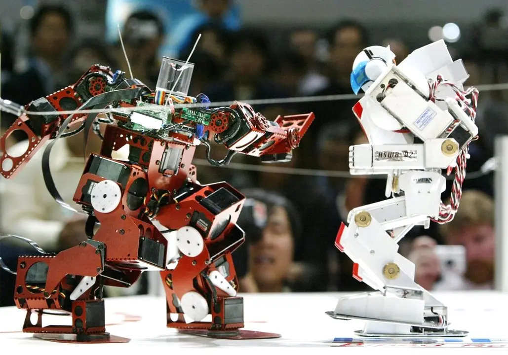 La era de la innovación: la tecnología impulsa las batallas de robots a nuevas alturas