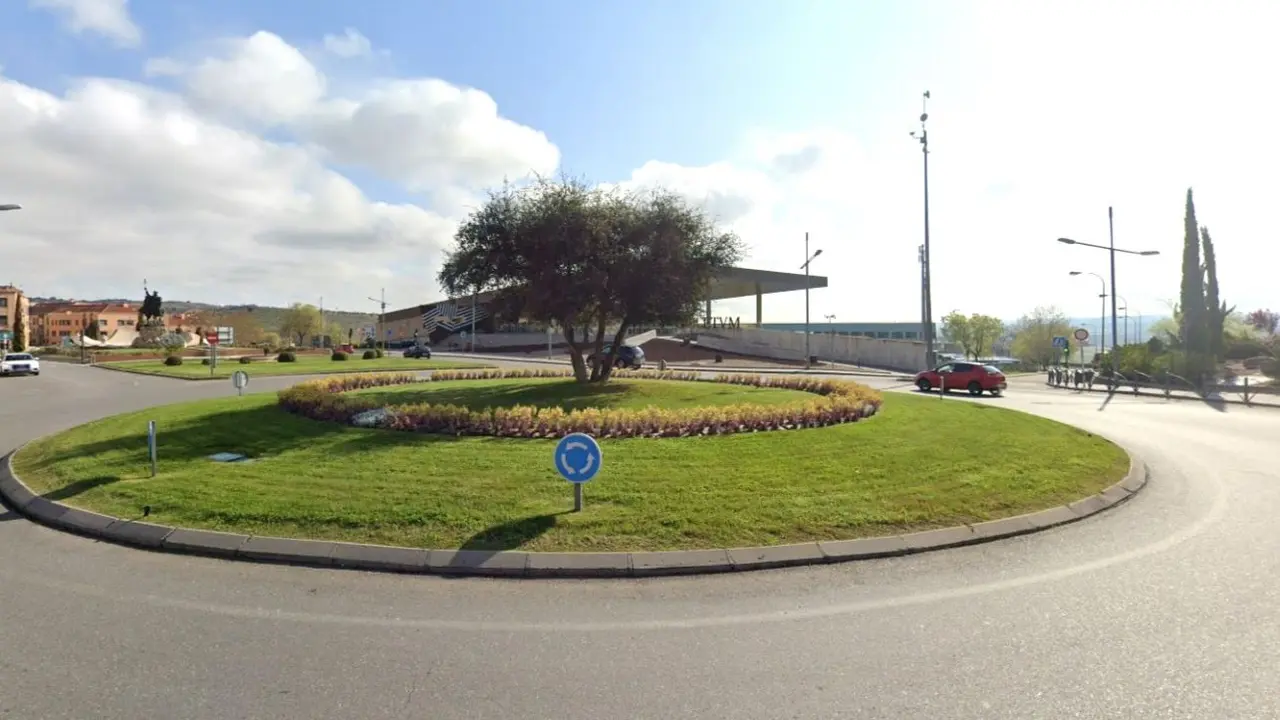 Mitma adjudica por 1,3 millones de euros el nuevo itinerario peatonal y carril bici en la TO-22 entre la Avenida de Madrid y la glorieta del Salto del Caballo