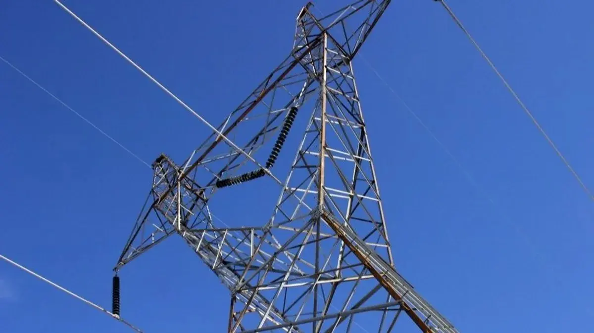 Muere electrocutado un joven de 21 años al subirse a una torre de alta tensión