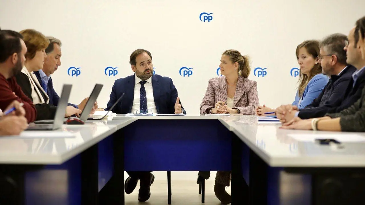 El presidente del PP de Castilla-La Mancha, Paco Núñez, ha presidido en Toledo la reunión del Comité de Dirección del partido