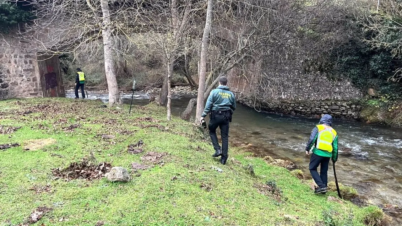 Encuentran tirado en un paraje el cadáver de una mujer que había desaparecido, búsqueda, cadáver, rescate, geas, río, arroyo, Guardia Civil