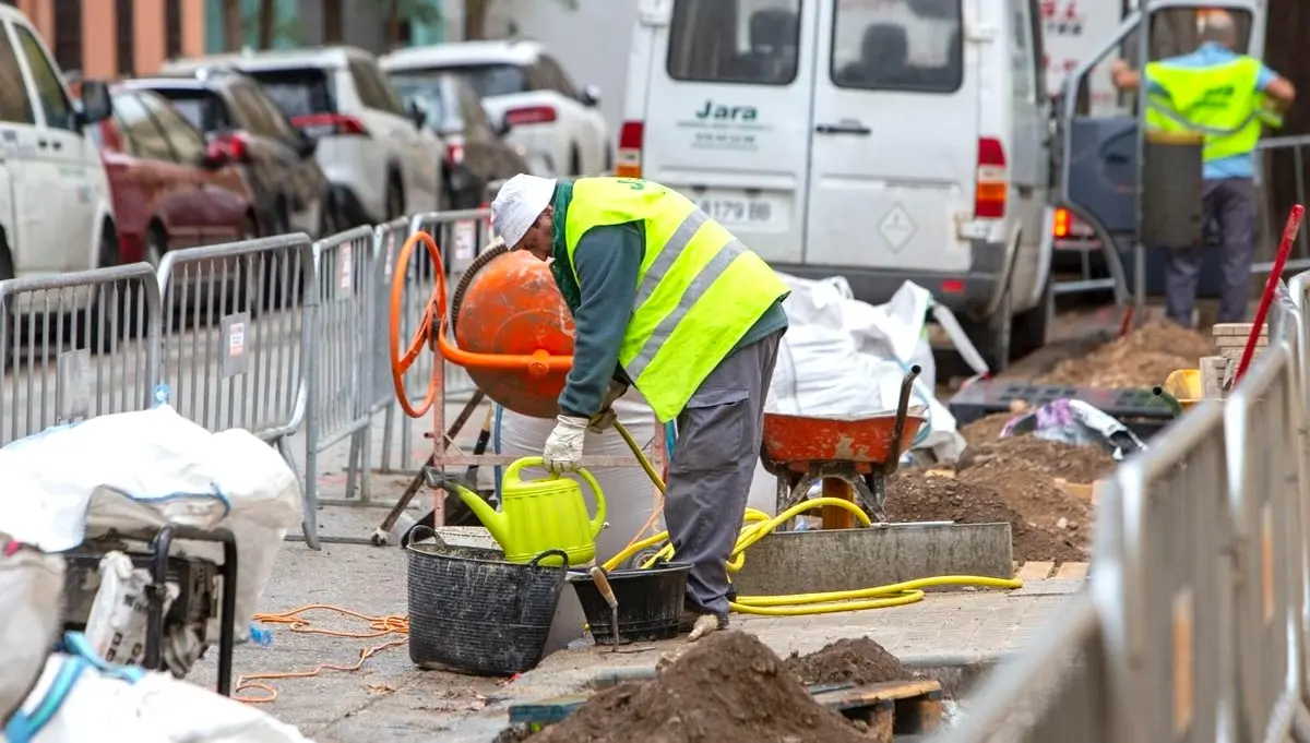empleo, trabajo, trabajador, trabajadores, empleado, desempleo, paro, operarios, construcción, obras, EPA, encuesta de población activa,