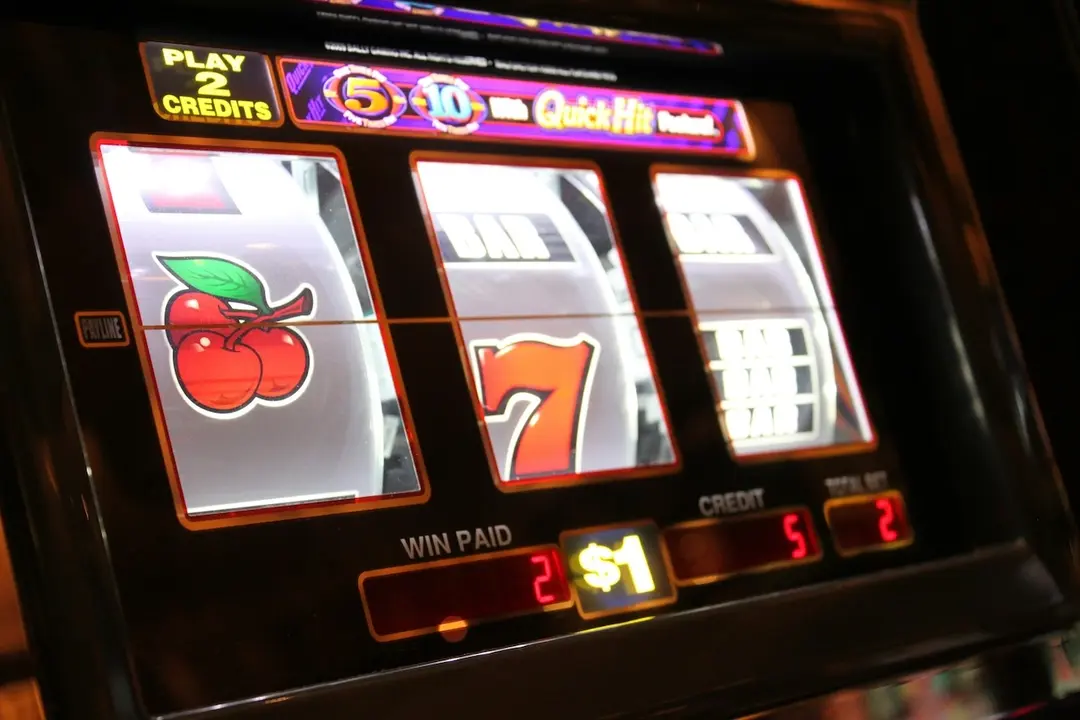 La psicología de las tragaperras online: ¿Qué nos hace seguir jugando?, casino, máquinas,