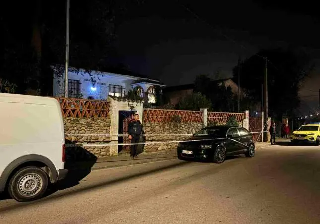 sucesos, tiroteo, cadáver, policía, crimen, asesinato, 