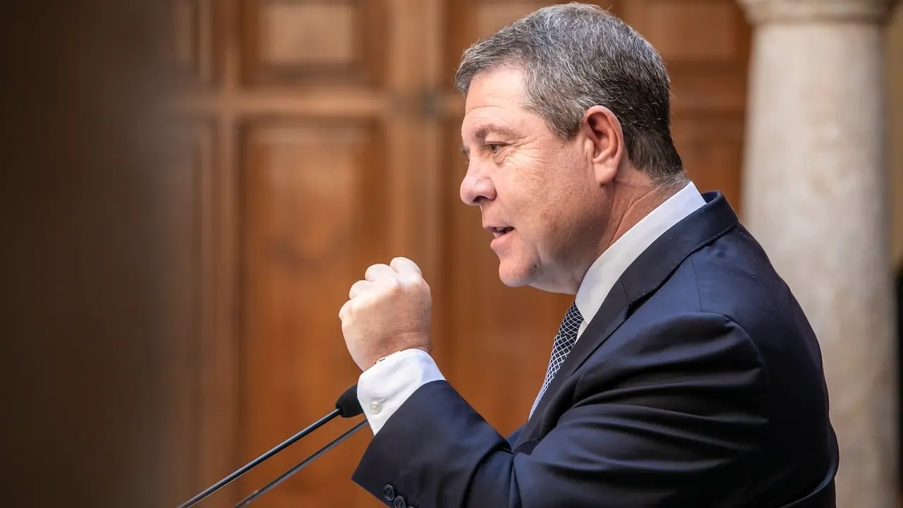 El presidente de Castilla-La Mancha, Emiliano García-Page, este lunes durante su intervención en un acto en Manzanares (Ciudad Real)