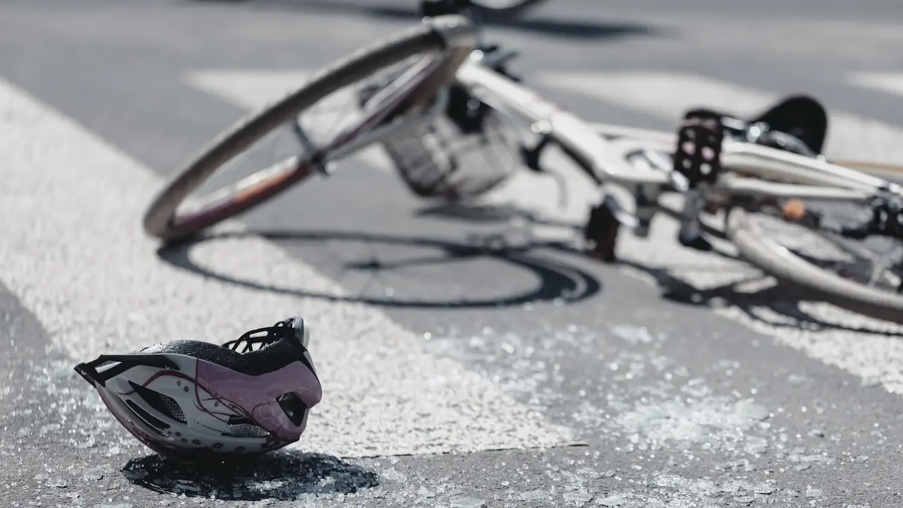bicicleta, ciclista, carril bici,