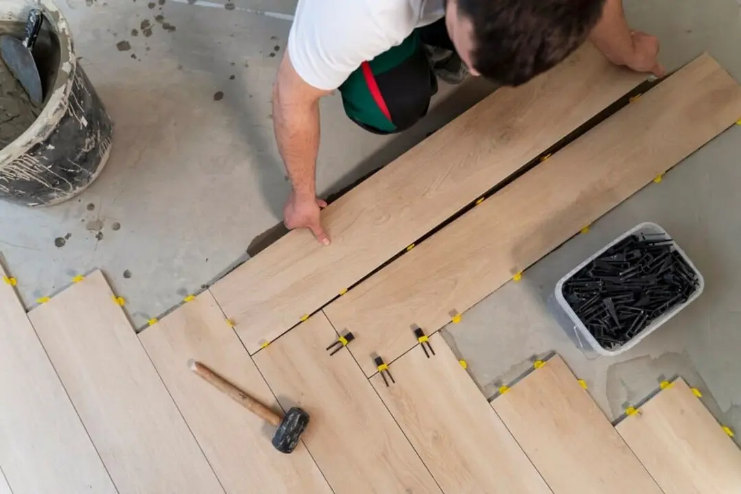 Parquet Varo: Especialistas en la instalación de suelos de madera en Málaga y Granada
