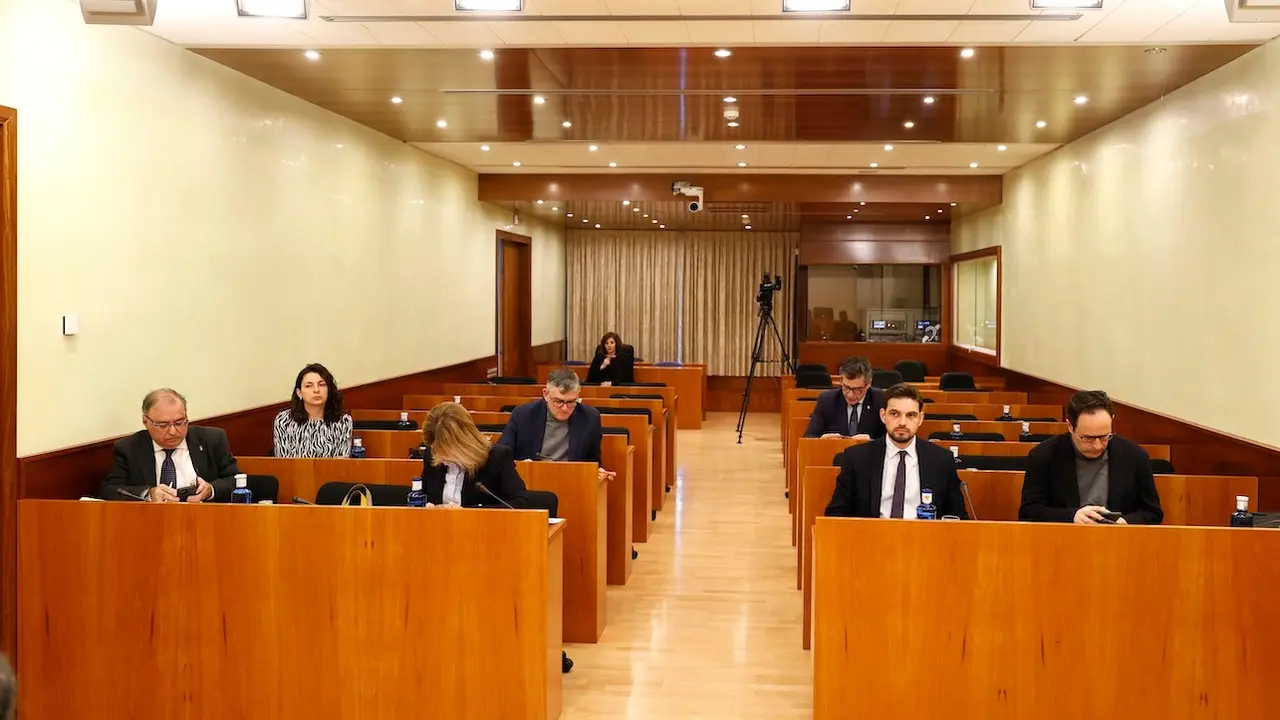 En la imagen un instante de la Comisión de Asuntos Generales de las Cortes de Castilla-La Mancha que ha debatido las enmiendas a la Ley de Acompañamiento y Agencia de Transformación Digital