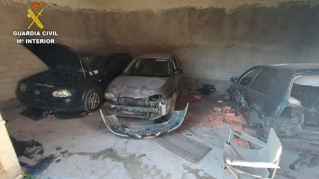 Detenido por robar coches para desguazarlos en Almorox (Toledo) y vender sus piezas