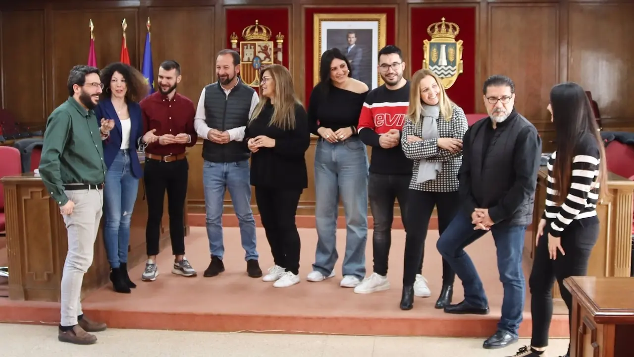 El nuevo equipo de gobierno de Azuqueca de Henares (Guadalajara) tiene cuatro tenencias de Alcaldía