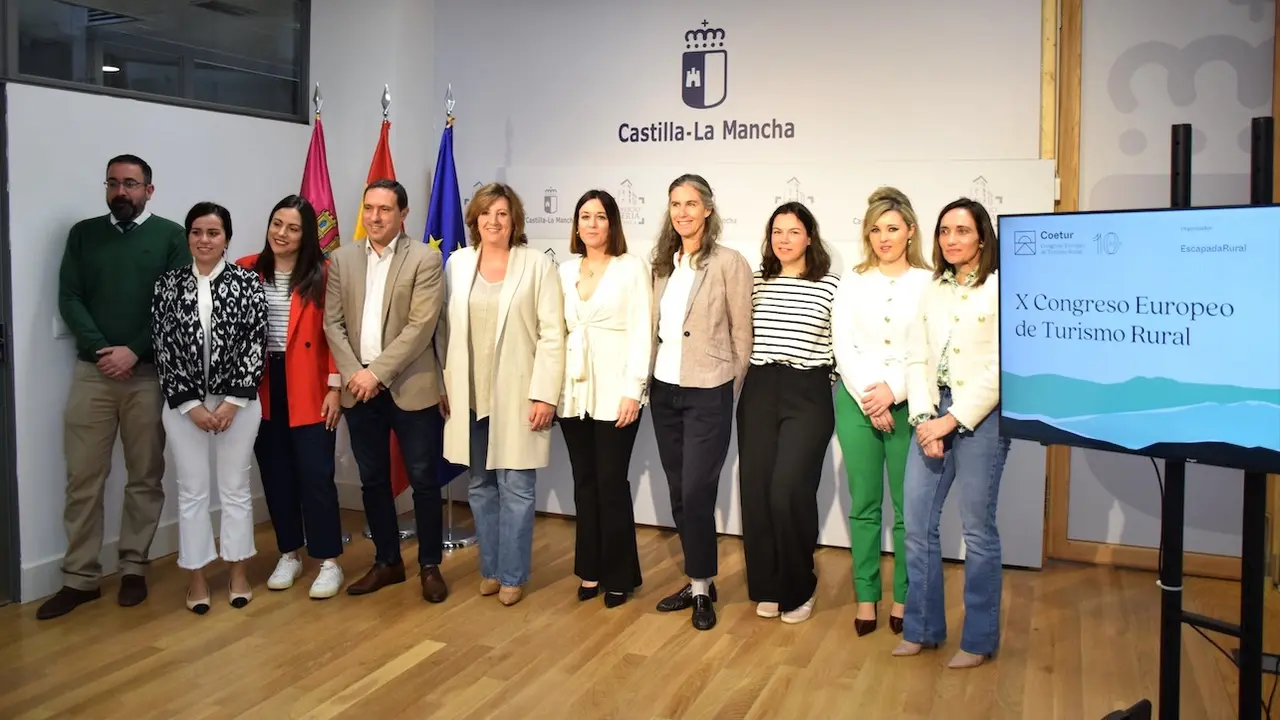 La consejera de Economía, Empresas y Empleo, Patricia Franco, ha participado en la presentación de la décima edición del Congreso Europeo de Turismo Rural COETUR, que se celebrará en la localidad conquense de Belmonte