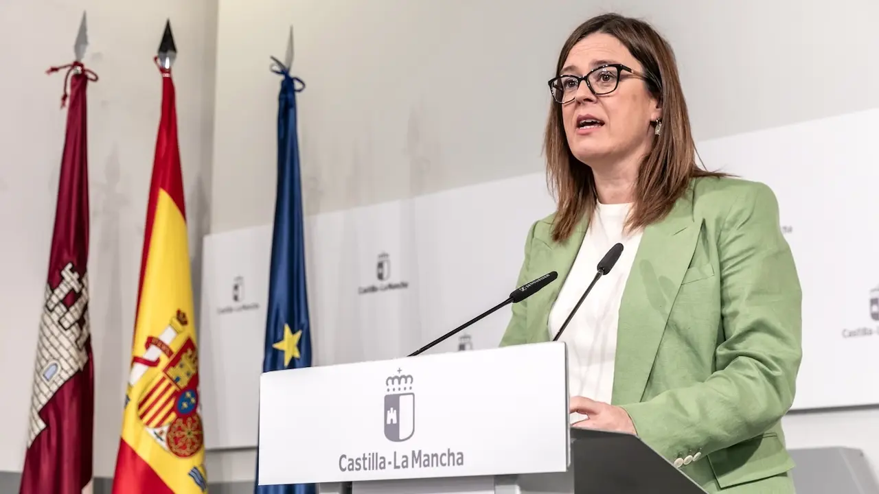 La consejera portavoz del Gobierno de Castilla-La Mancha, Esther Padilla, ha informado en rueda de prensa de los asuntos del Consejo de Gobierno