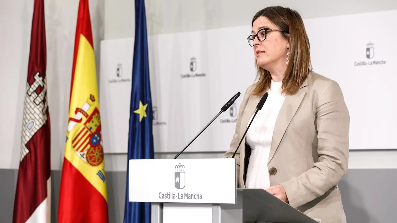 La consejera portavoz del Gobierno de Castilla-La Manchan, Esther Padilla, ha informado en rueda de prensa de los asuntos del Consejo de Gobierno