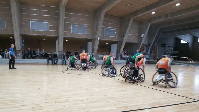 El BSR Amiab Albacete vence en su visita a Badalona por un contundente 48-98
