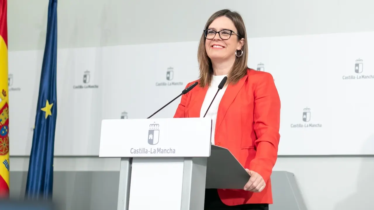 La consejera portavoz del Gobierno de Castilla-La Mancha, Esther Padilla, ha informado en rueda de prensa de los asuntos del Consejo de Gobierno