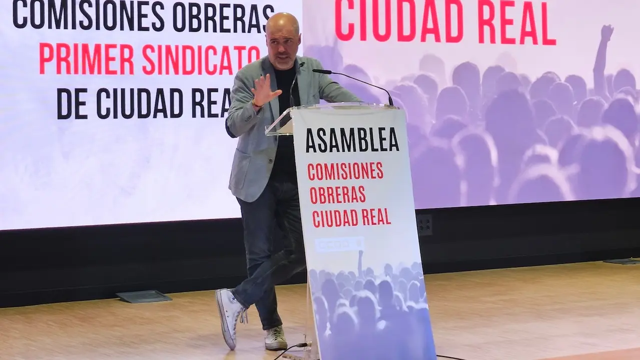 El secretario general de CCOO, Unai Sordo, durante su intervención este jueves en la asamblea del sindicato en Ciudad Real
