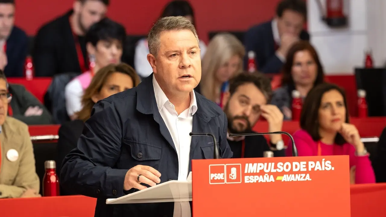El presidente de Castilla La Mancha y secretario general del PSOE en esta comunidad, Emiliano García-Page, durante su intervención en el Comité Federal del partido