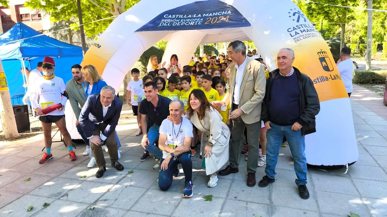 El Colegio Ferroviario de Ciudad Real hace historia con la primera carrera escolar 24 horas
