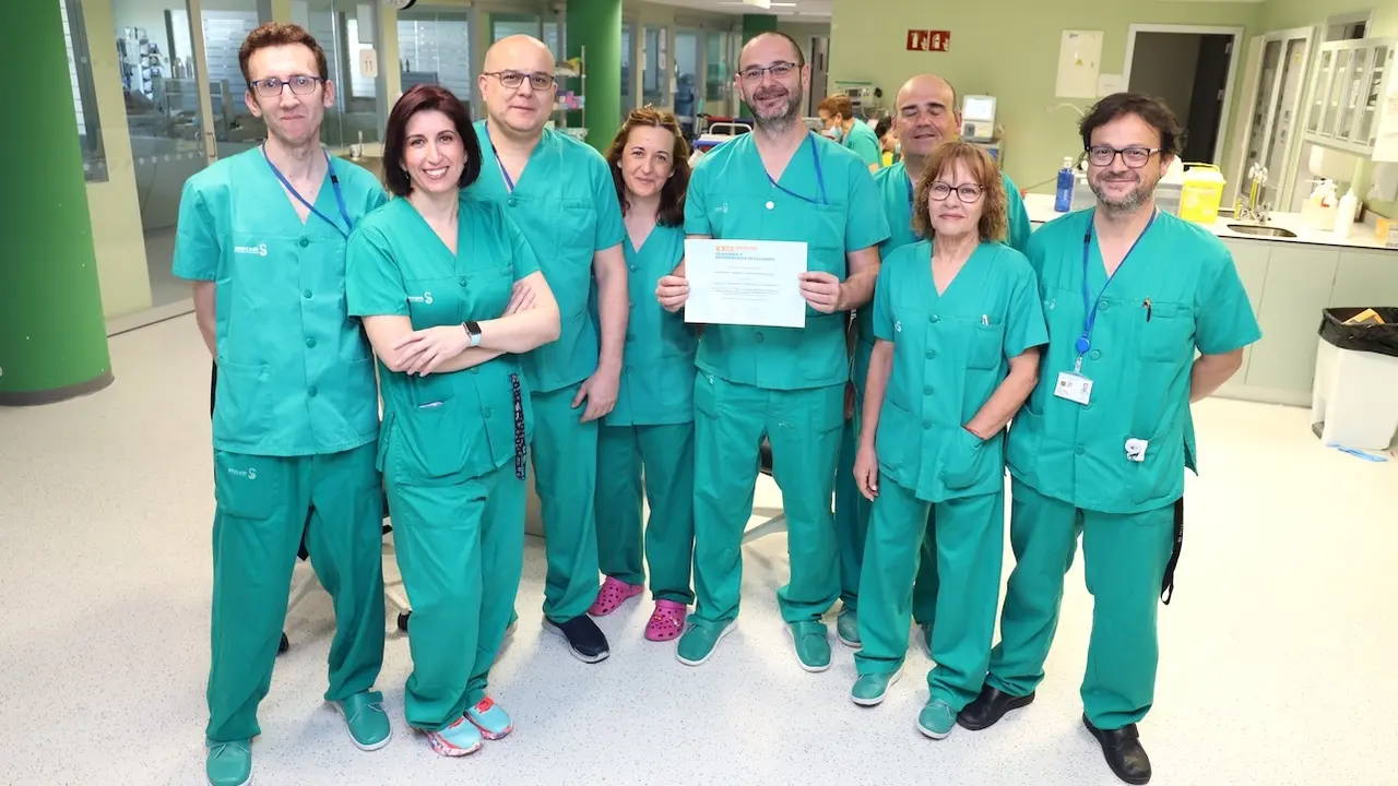 Premiados celadores del Hospital de Toledo por un trabajo sobre la seguridad en el traslado de pacientes