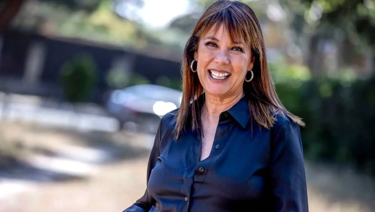 La actriz y directora de cine toledana Mabel Lozano posa en un momento de la entrevista - EFE/Ismael Herrero