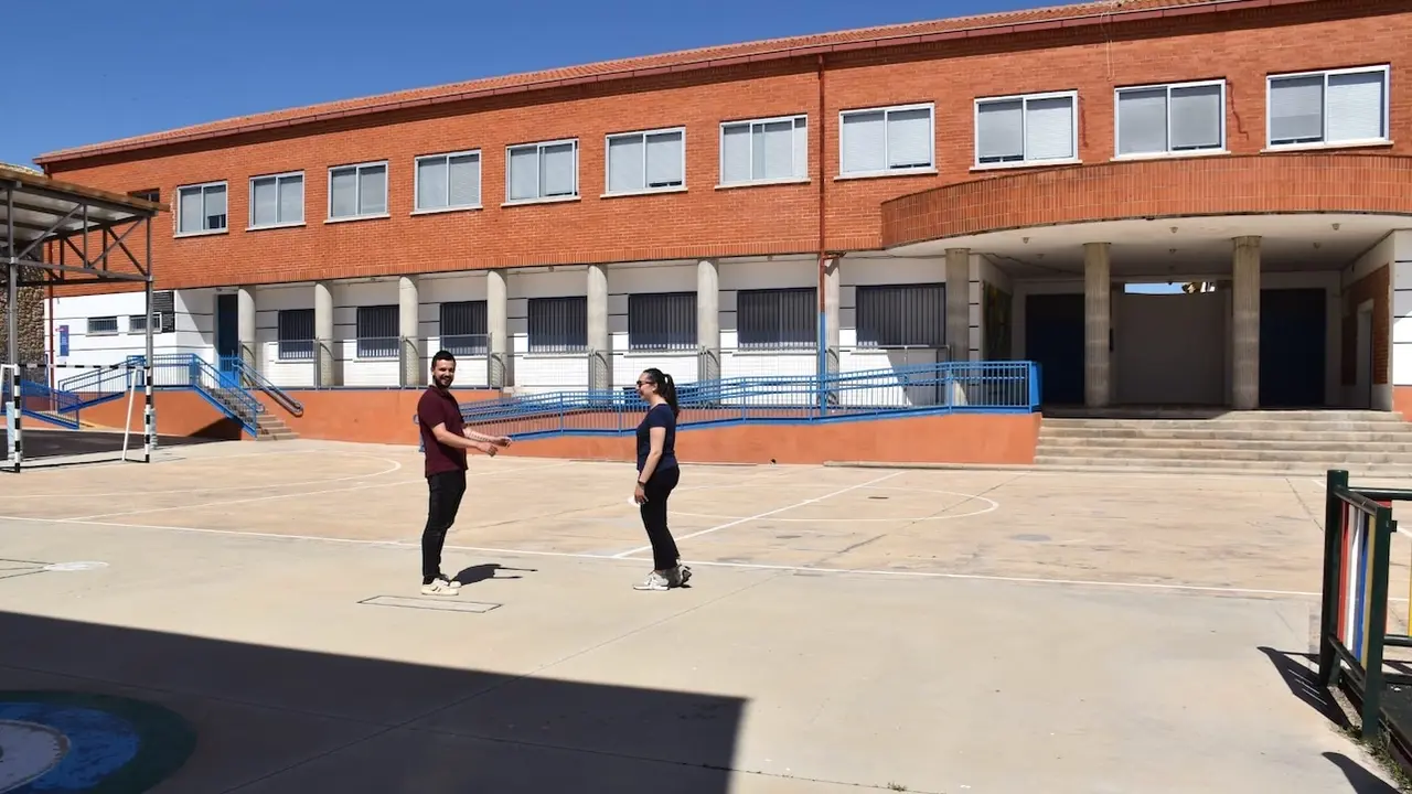 La Diputación de Cuenca destina 640.000 euros a la mejora de instalaciones deportivas en 55 colegios