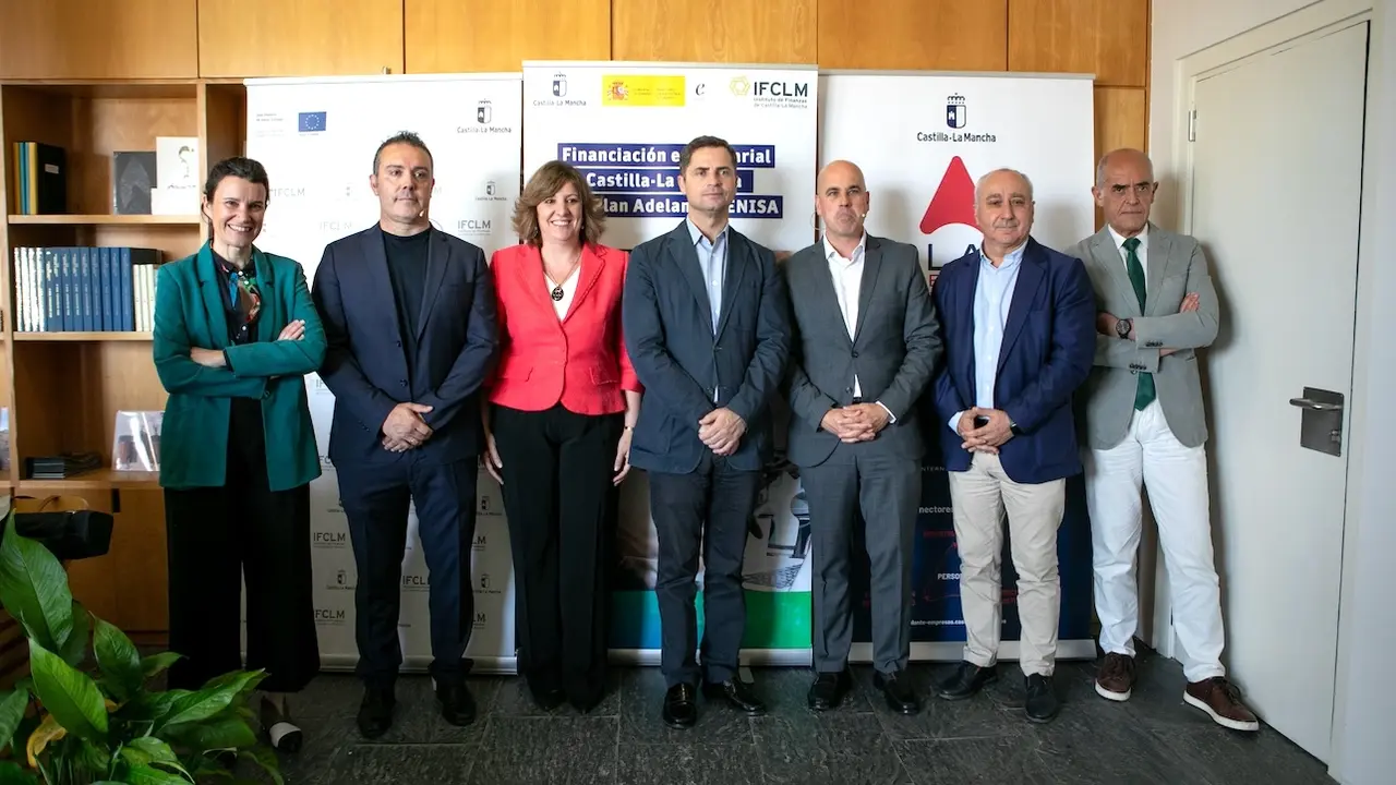 La consejera de Economía, Empresas y Empleo, Patricia Franco, ha inaugurado la jornada informativa sobre instrumentos financieros del Plan Adelante y ENISA, en la Real Fundación de Toledo