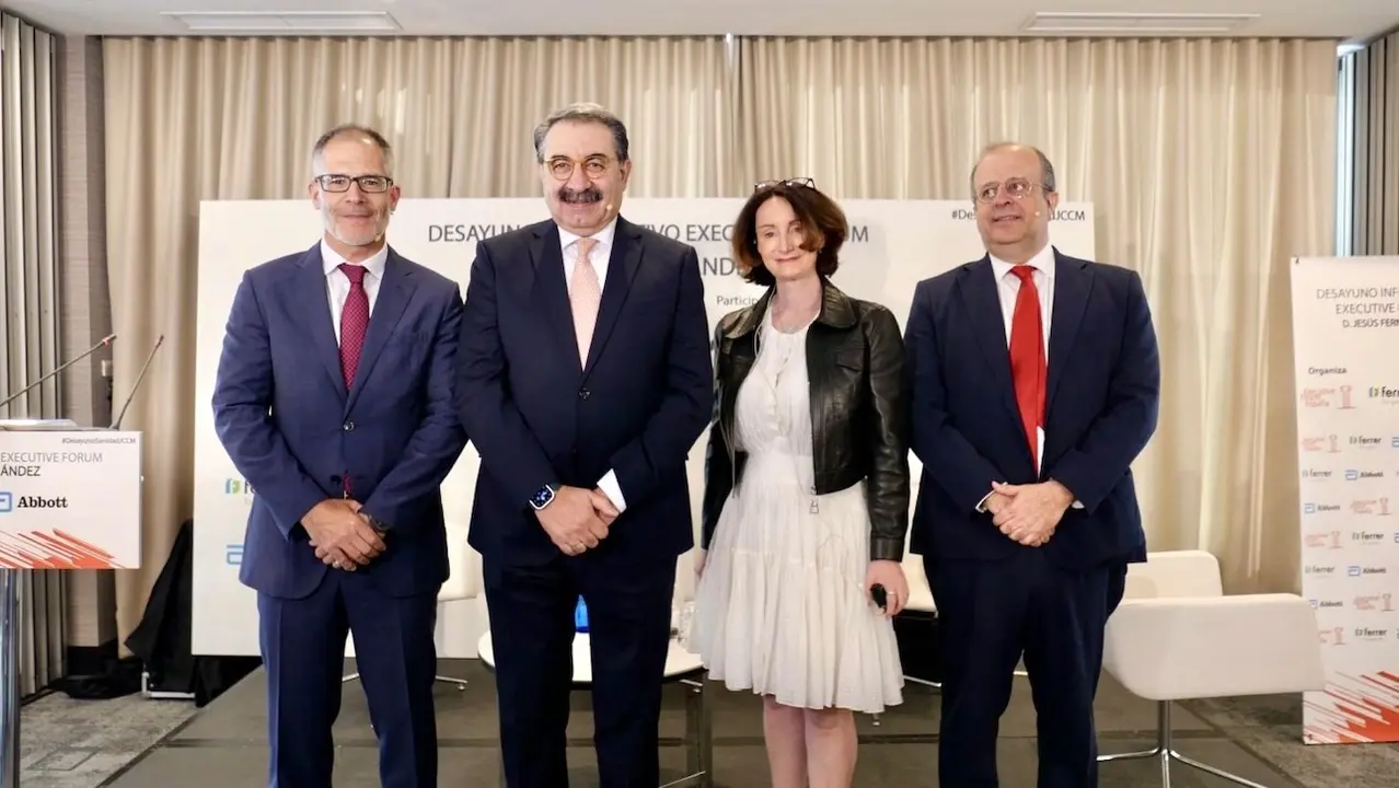 El consejero de Sanidad de Castilla-La Mancha, Jesús Fernández Sanz, durante la celebración de un desayuno informativo organizado por Executive Forum