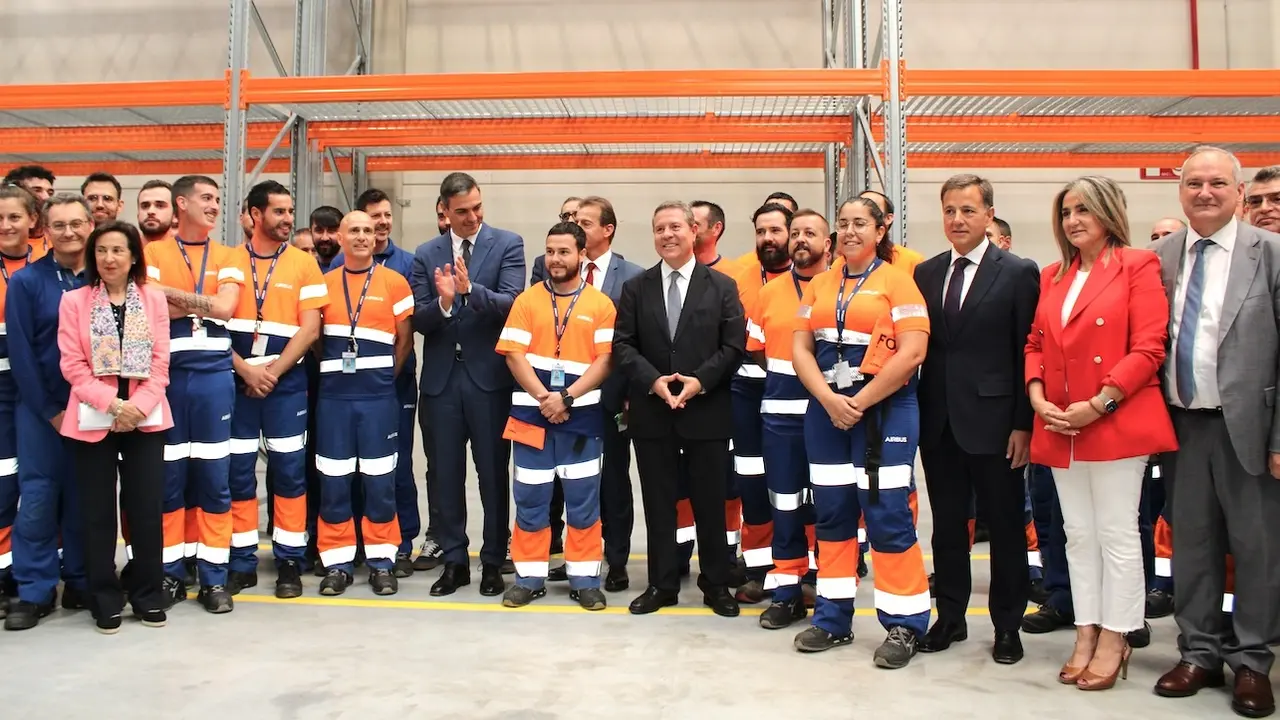 El presidente del Gobierno, Pedro Sánchez, ha presidido el acto de inauguración del nuevo hub logístico industrial de Airbus Helicopters en Albacete