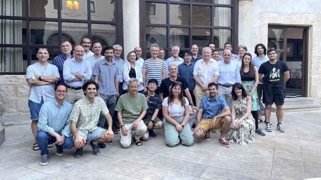 Más de 30 investigadores internacionales de física se dan cita en el 'kTlog2 2024'