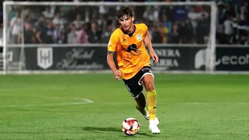 El jugador del filial del Madrid Javi Villar firma por tres temporadas con el Albacete Balompié