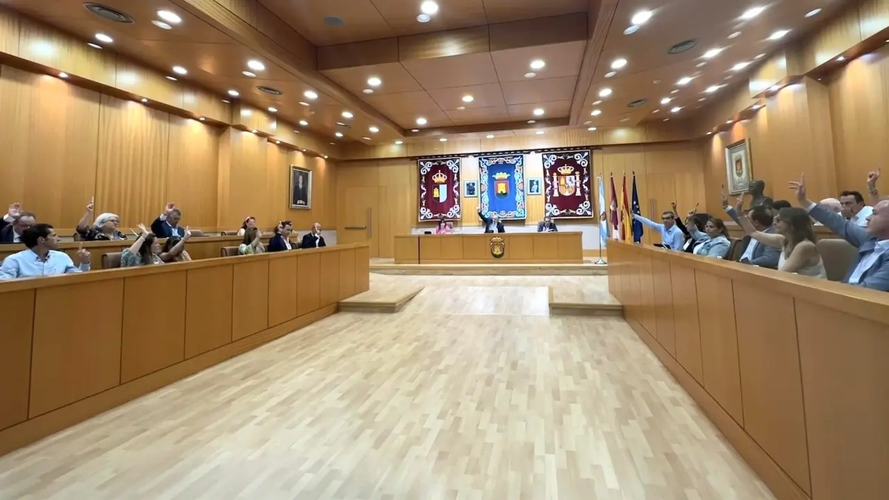 En la imagen un instante del Pleno del Ayuntamiento de Talavera