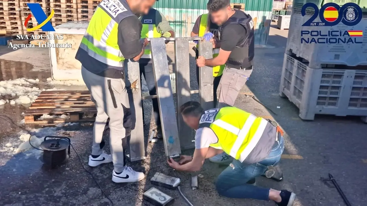 Seis detenidos de una banda que ocultaba la cocaína en dobles fondos de palés