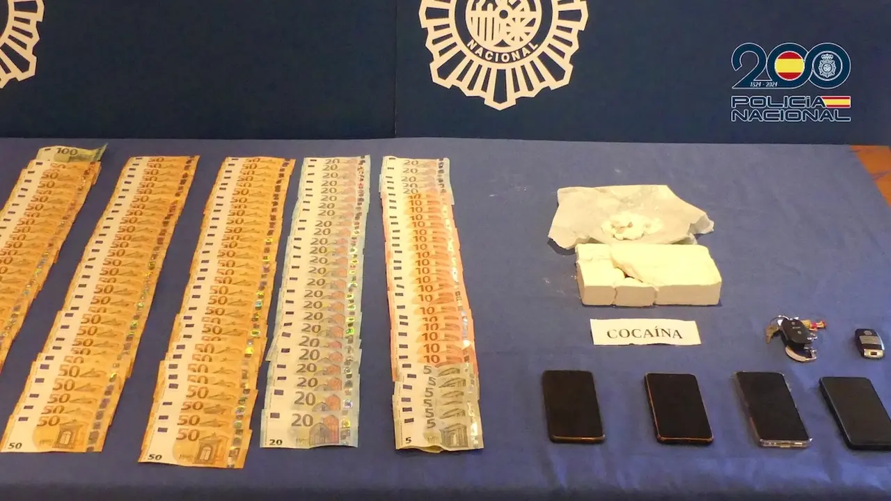 Tres detenidos por tráfico de drogas con un kilo de cocaína incautado en Talavera de la Reina (Toledo)