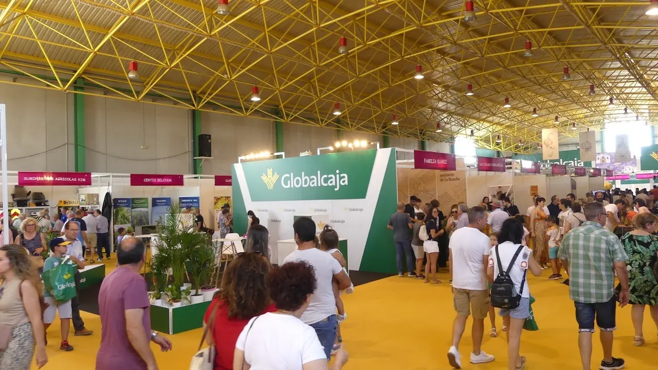 La Feria del Ajo de Las Pedroñeras (Cuenca) cumple medio siglo con 40 expositores y programa especial